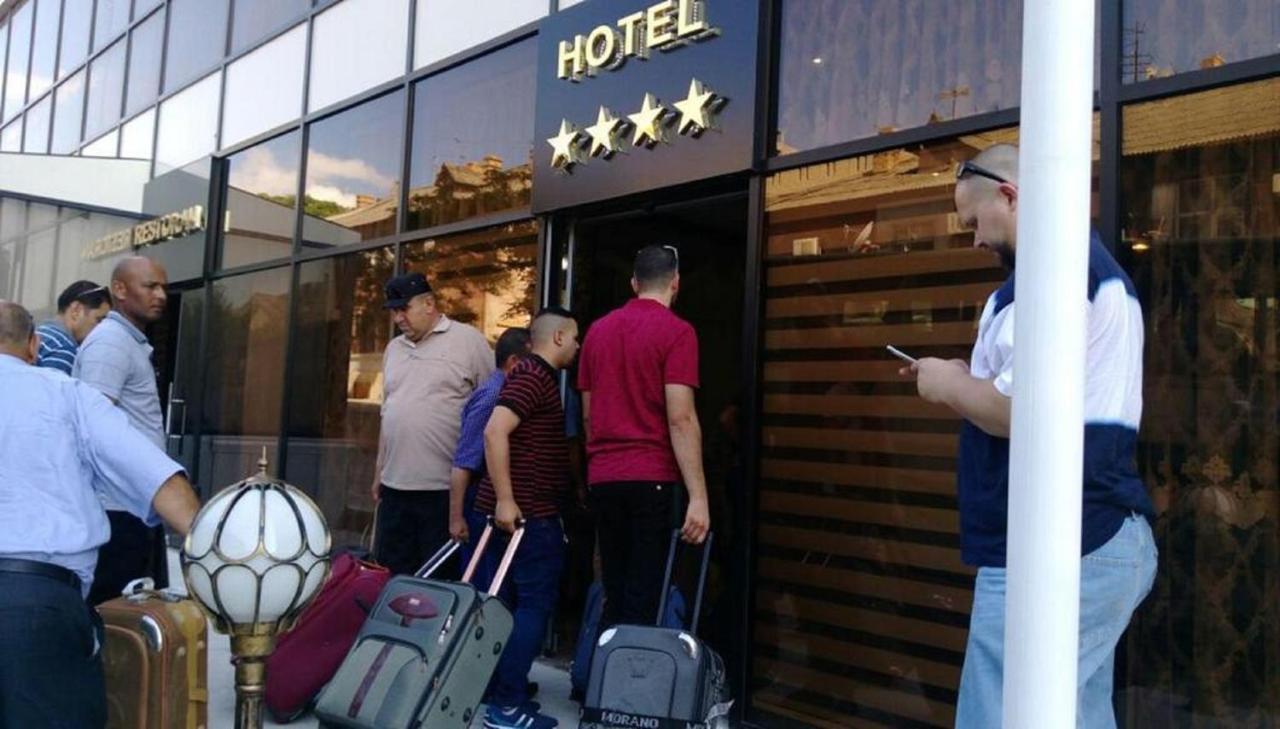 Nord West Hotel Baku Bagian luar foto