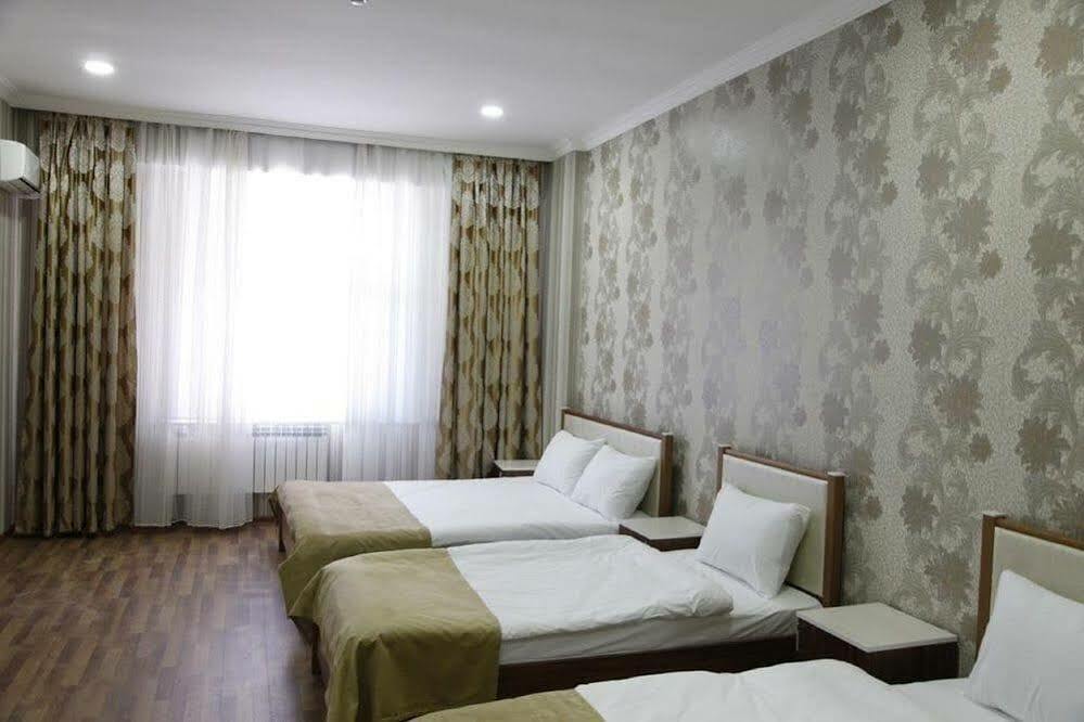 Nord West Hotel Baku Bagian luar foto